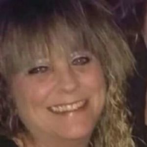 Meet your Posher, Monique